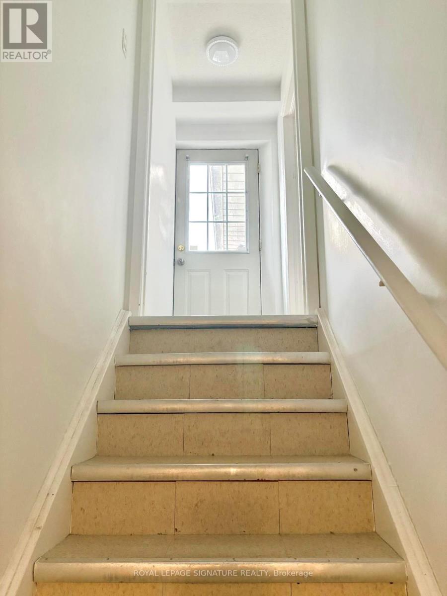 Detached at 27 DALBRET CRESCENT, Toronto