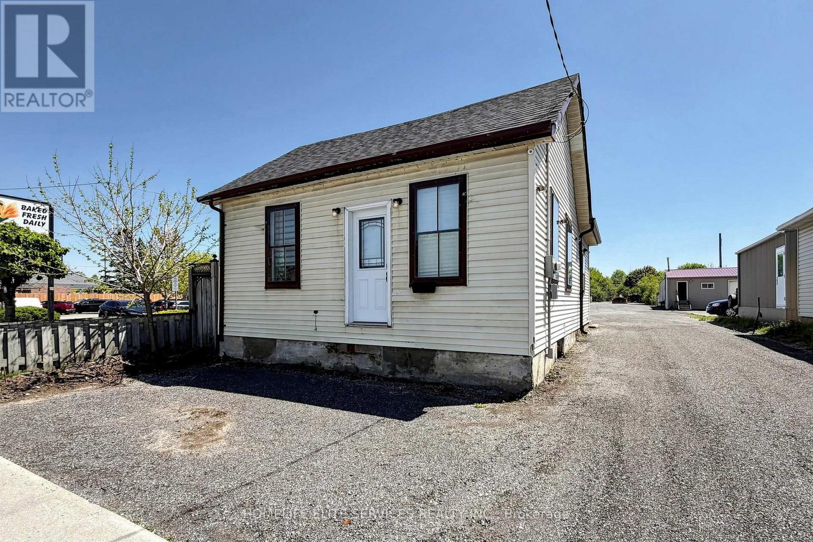 Detached at 223 BLOOR STREET E, Oshawa