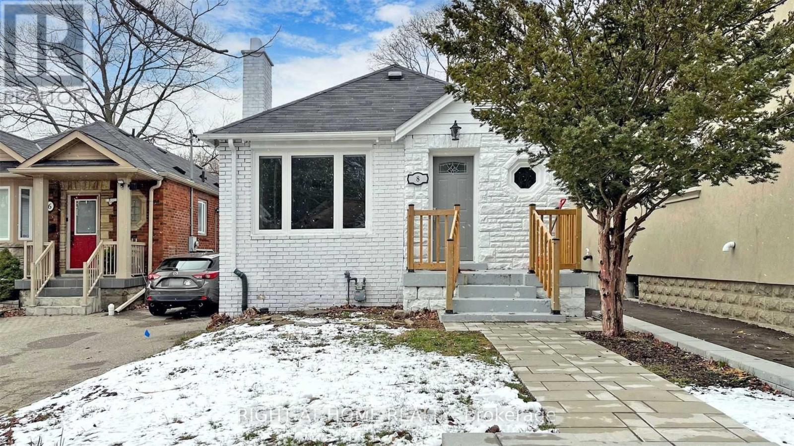 Detached at MAIN - 8 AIRLEY CRESCENT, Toronto (East York)
