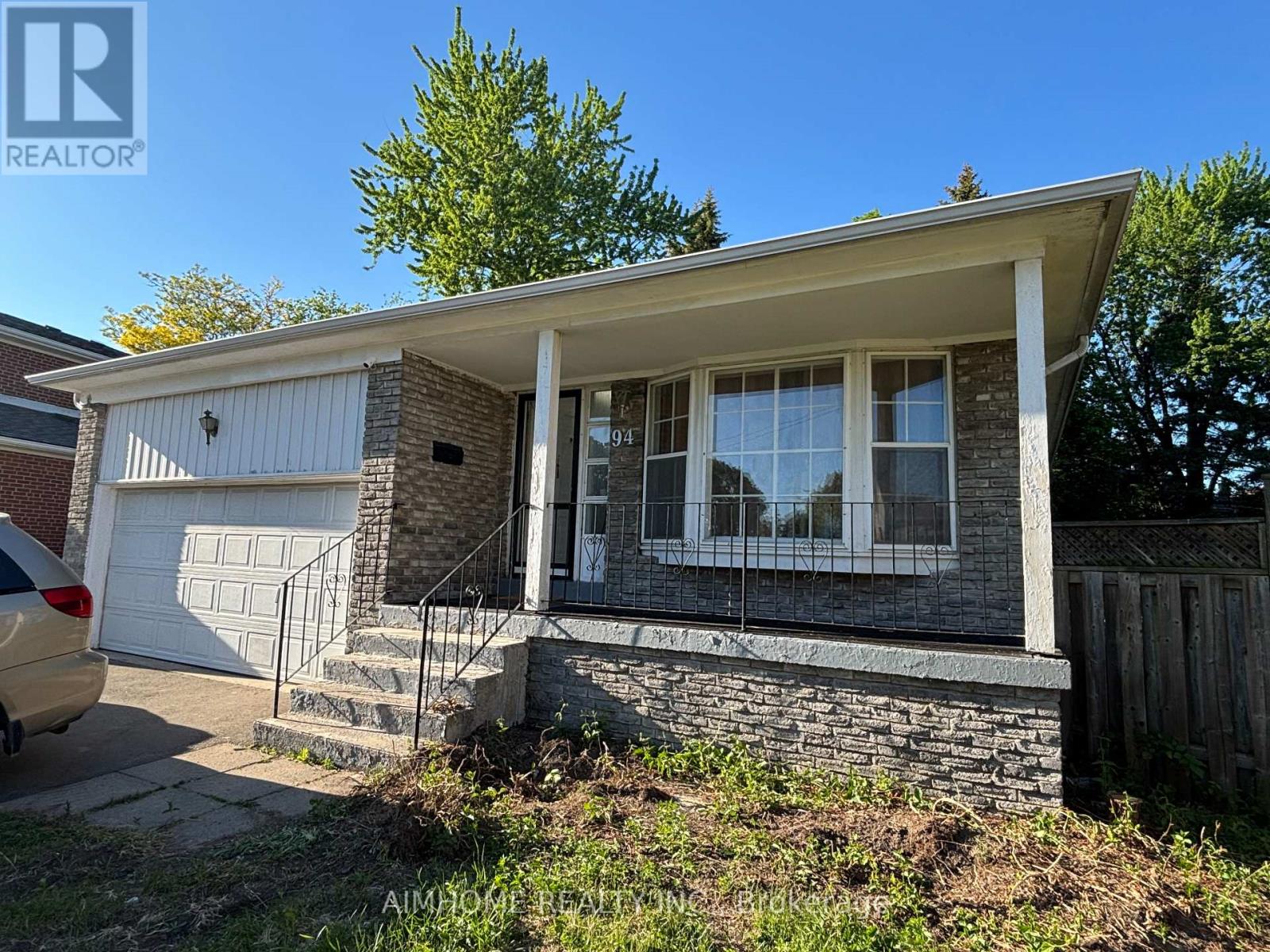 Detached at 94 BROOMFIELD DRIVE, Toronto