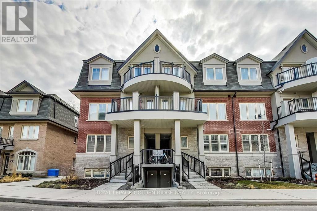 Townhouse at 6 - 1 EATON PARK LANE, Toronto