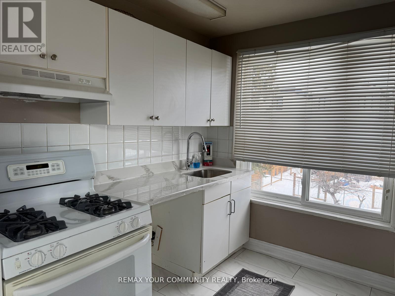 Detached at 983 VICTORIA PARK AVENUE, Toronto
