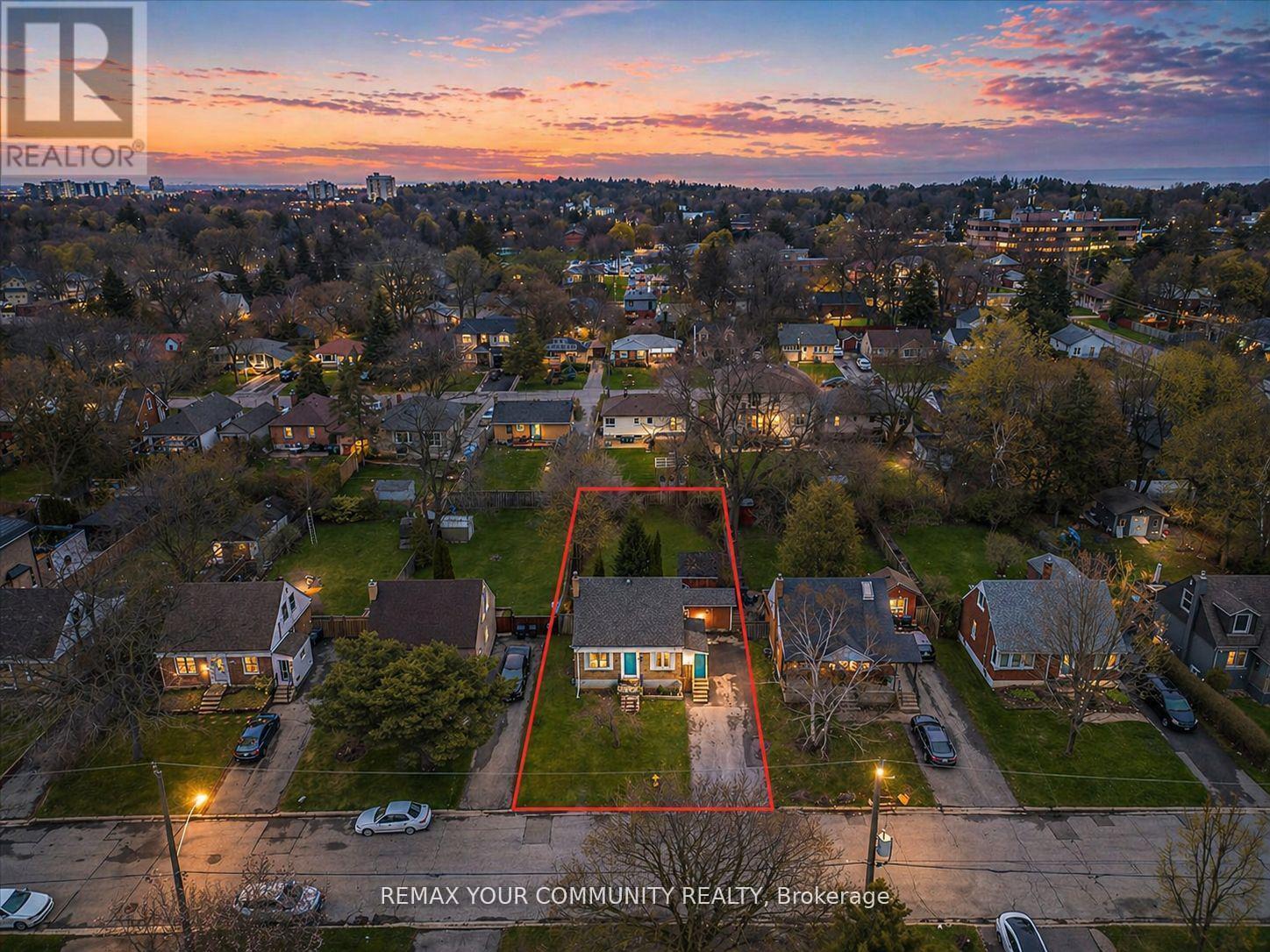 Detached at 31 ALLISTER AVENUE, Toronto (Cliffcrest)