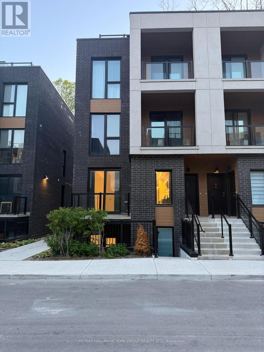 Apartment at 2 - 174 CLONMORE DRIVE, Toronto (Birchcliffe-Cliffside)