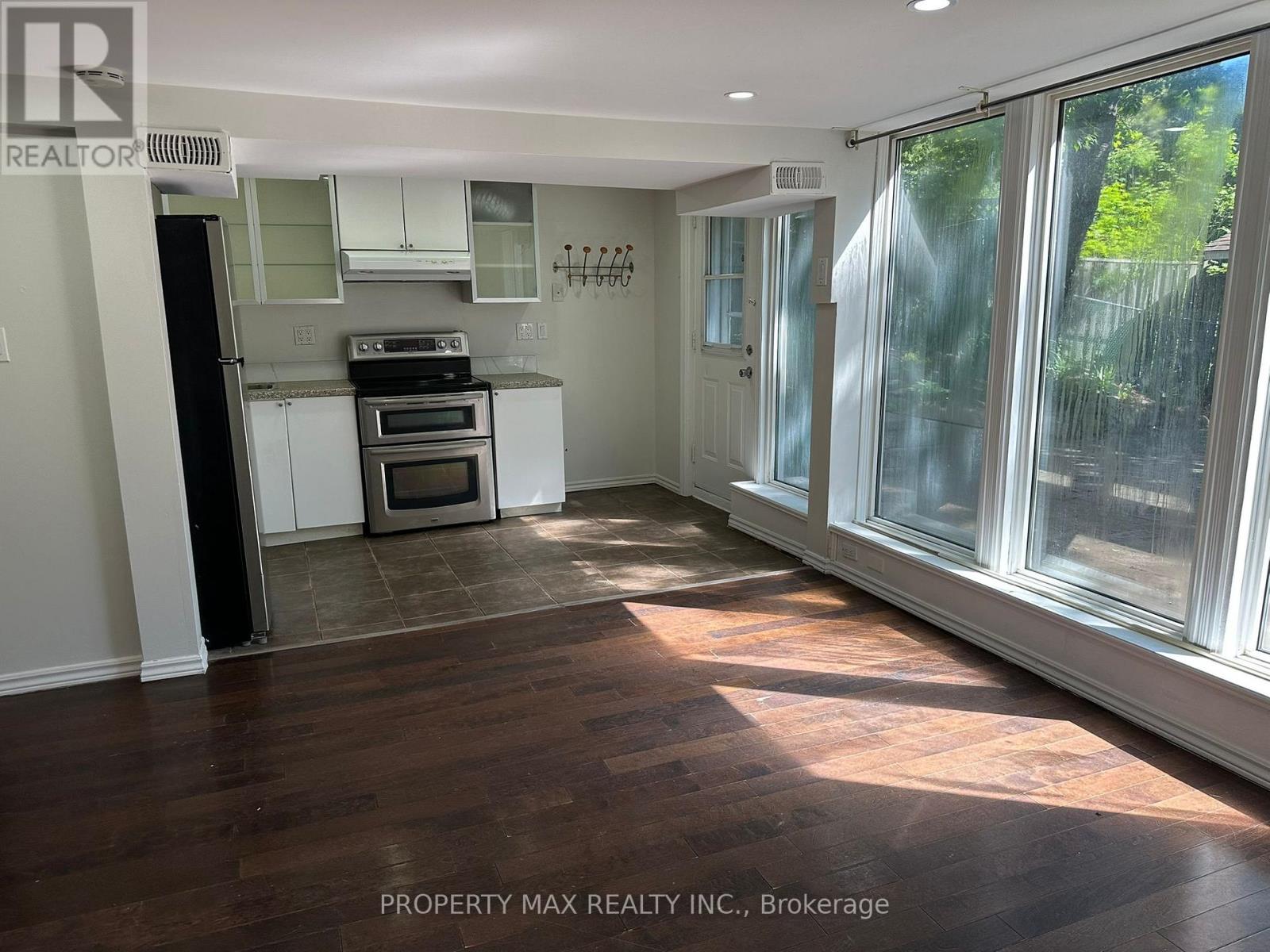 Detached at 89 BOW VALLEY DRIVE, Toronto