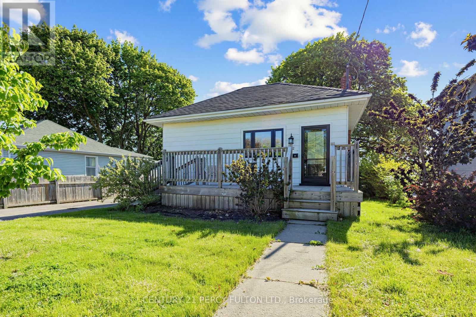Detached at 22 WESTMOUNT STREET, Oshawa