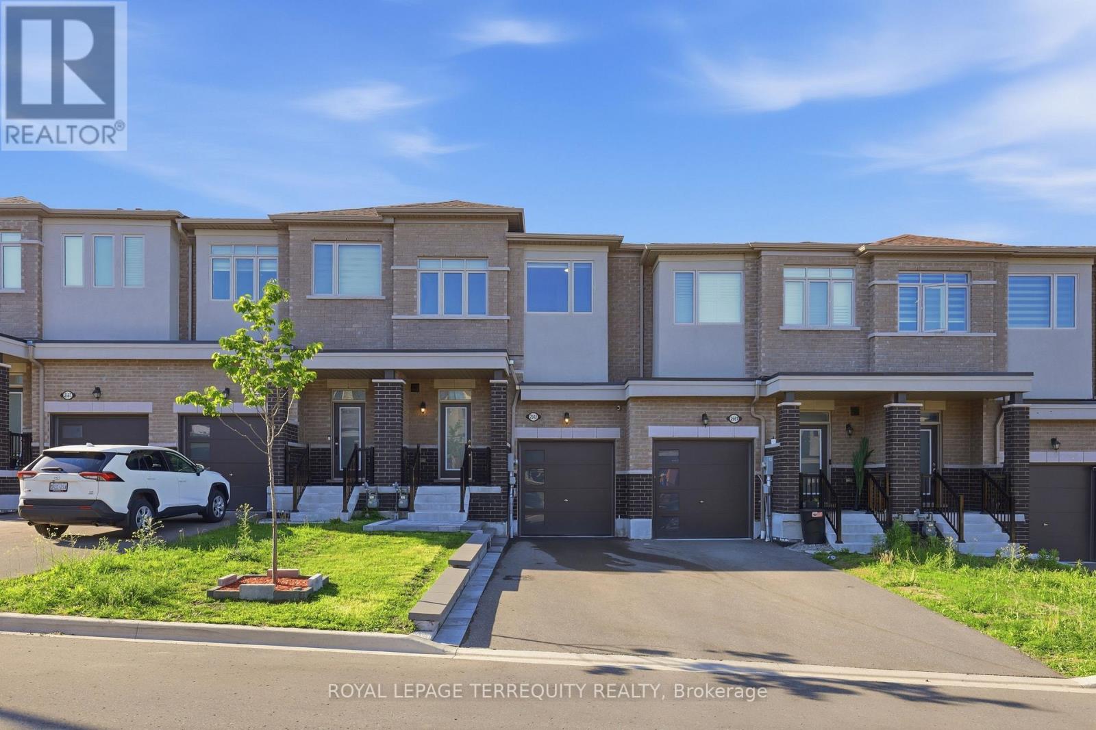 Townhouse at 2563 WINTER WORDS DRIVE, Oshawa (Windfields)