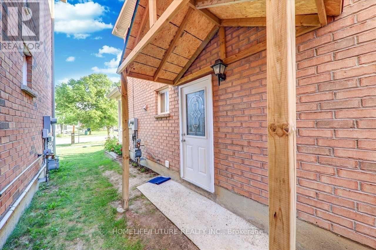 Detached at BSMT - 455 STAINES ROAD, Toronto