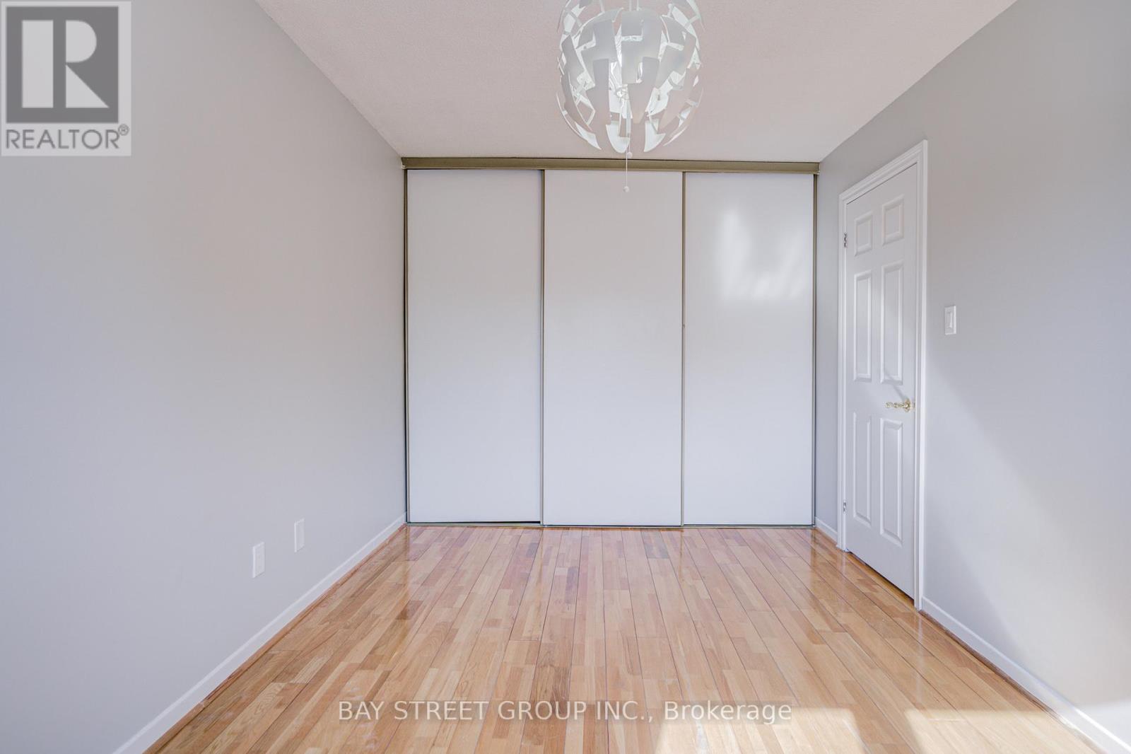 Detached at 68 KIMROY GROVE, Toronto