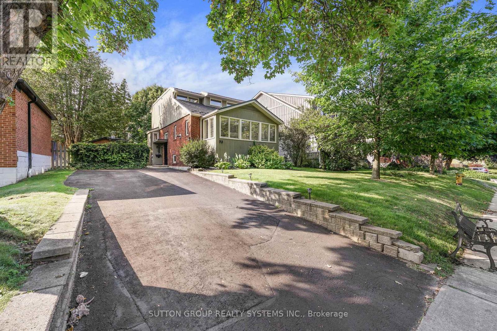Detached at 72 GLENRIDGE ROAD, Toronto (Cliffcrest)