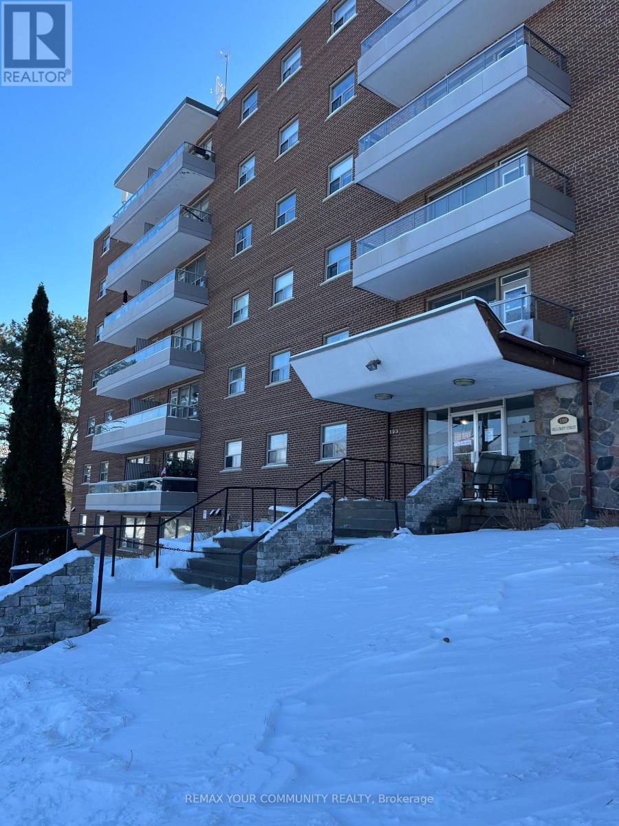 Multiplex at 156 - 199 HILLCROFT STREET, Oshawa (O'Neill)