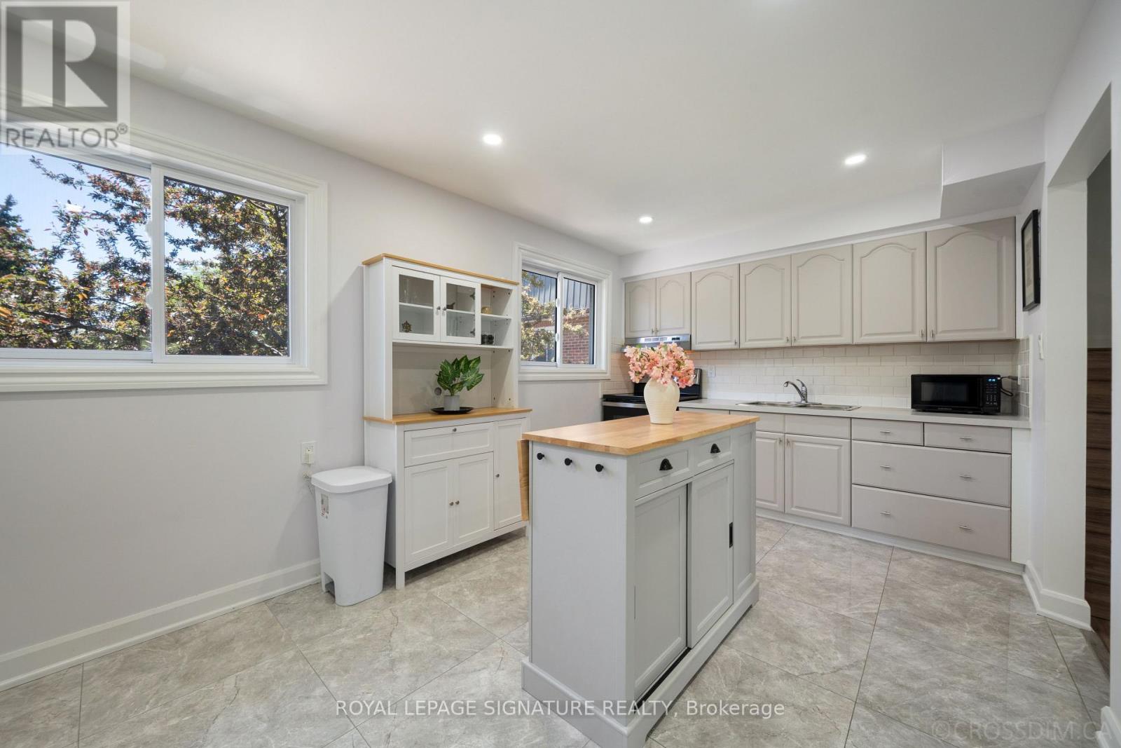 Townhouse at 14 - 3100 KINGSTON ROAD, Toronto