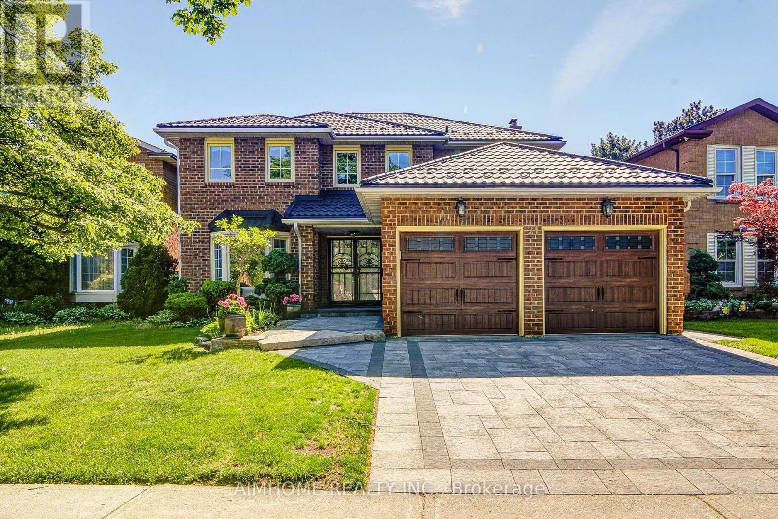 Detached at 21 CALTHORPE AVENUE, Toronto (Highland Creek)