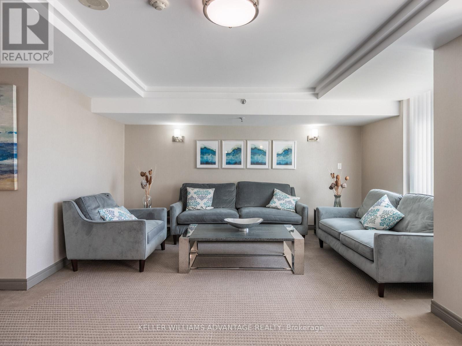 Apartment at 424 - 1733 QUEEN STREET E, Toronto