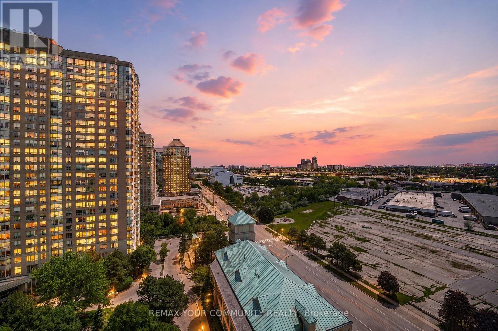 Apartment at 1730 - 68 CORPORATE DRIVE, Toronto (Woburn)