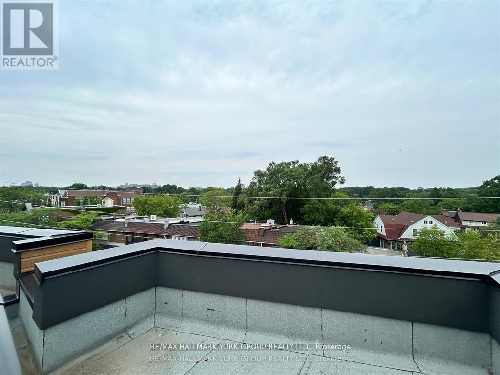 Townhouse at 37 - 35 BIRCHCLIFF AVENUE, Toronto