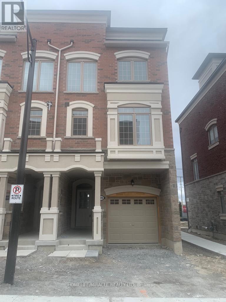 Townhouse at 70 HARWOOD AVENUE N, Ajax