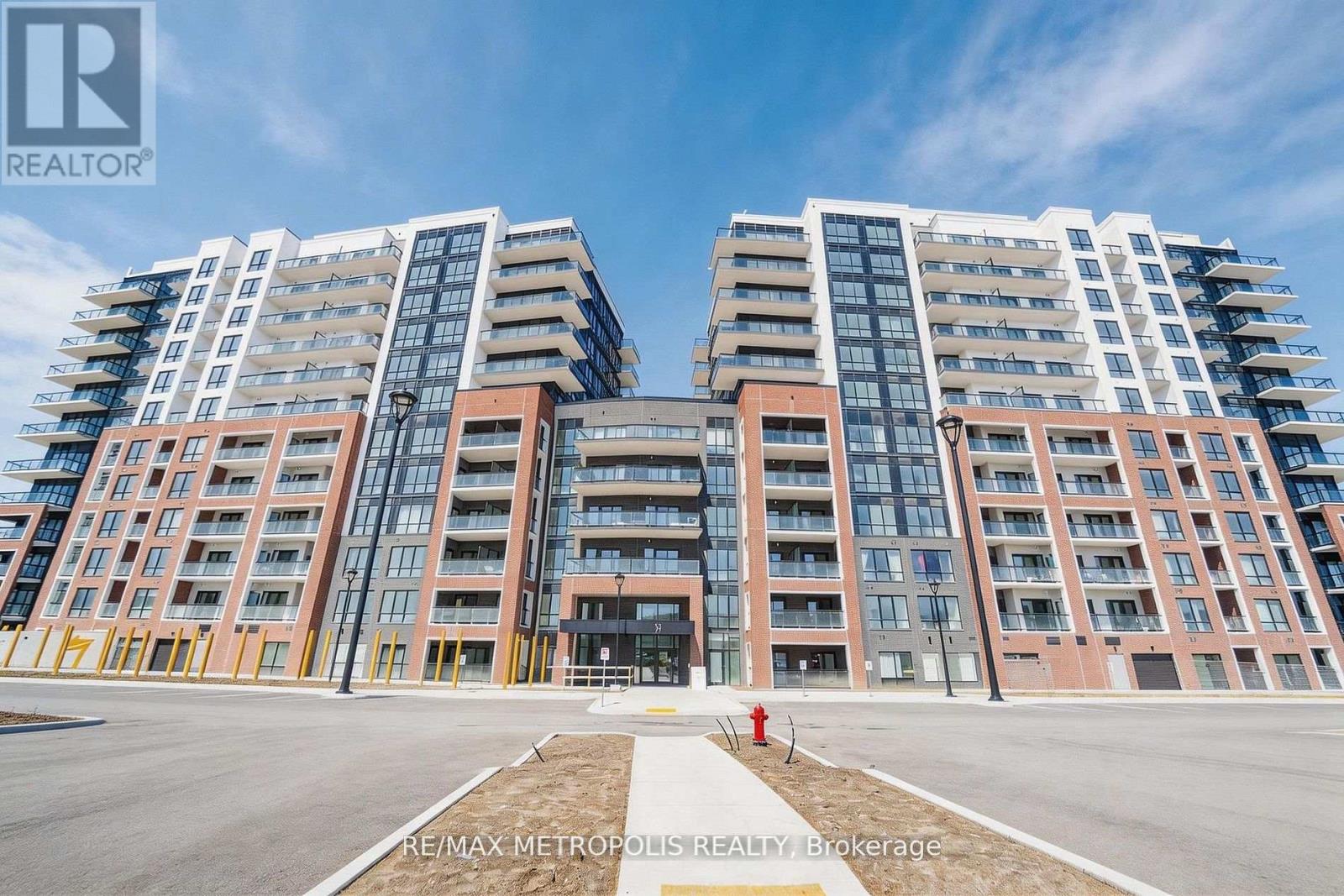 Apartment at 1109 - 51 CLARINGTON BOULEVARD, Clarington