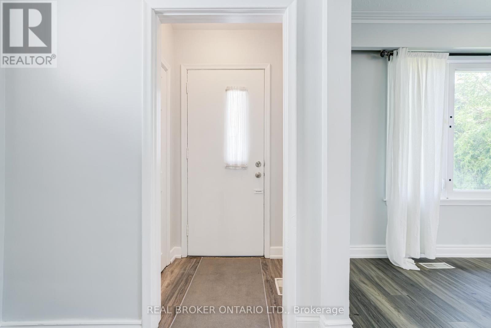 Detached at 40 JAPONICA ROAD, Toronto