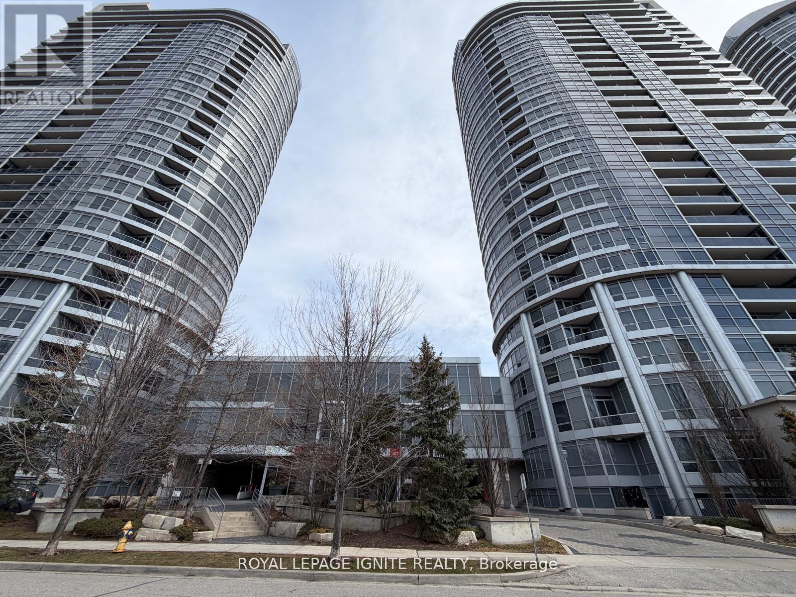 Apartment at 2001 - 151 VILLAGE GREEN SQUARE, Toronto