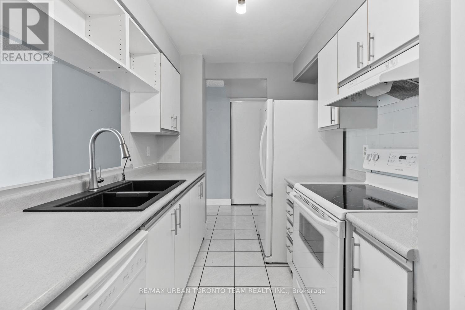 Apartment at 306 - 90 DALE AVENUE, Toronto