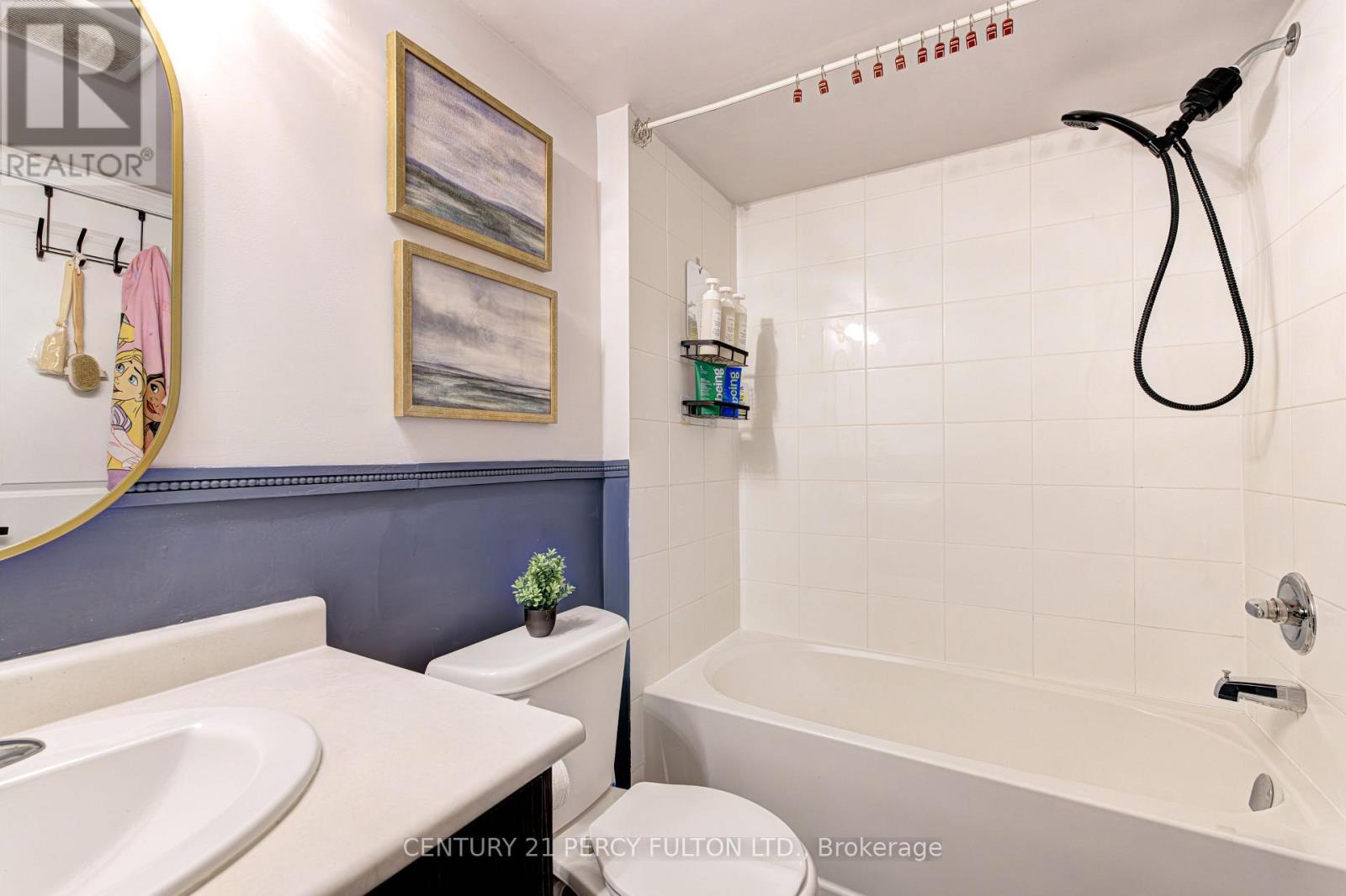 Townhouse at 2566 WILLIAM JACKSON DRIVE, Pickering