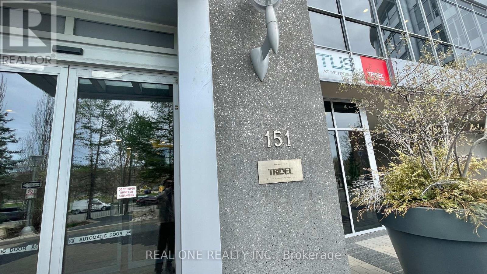 Apartment at 2509 - 151 VILLAGE GREEN SQUARE, Toronto