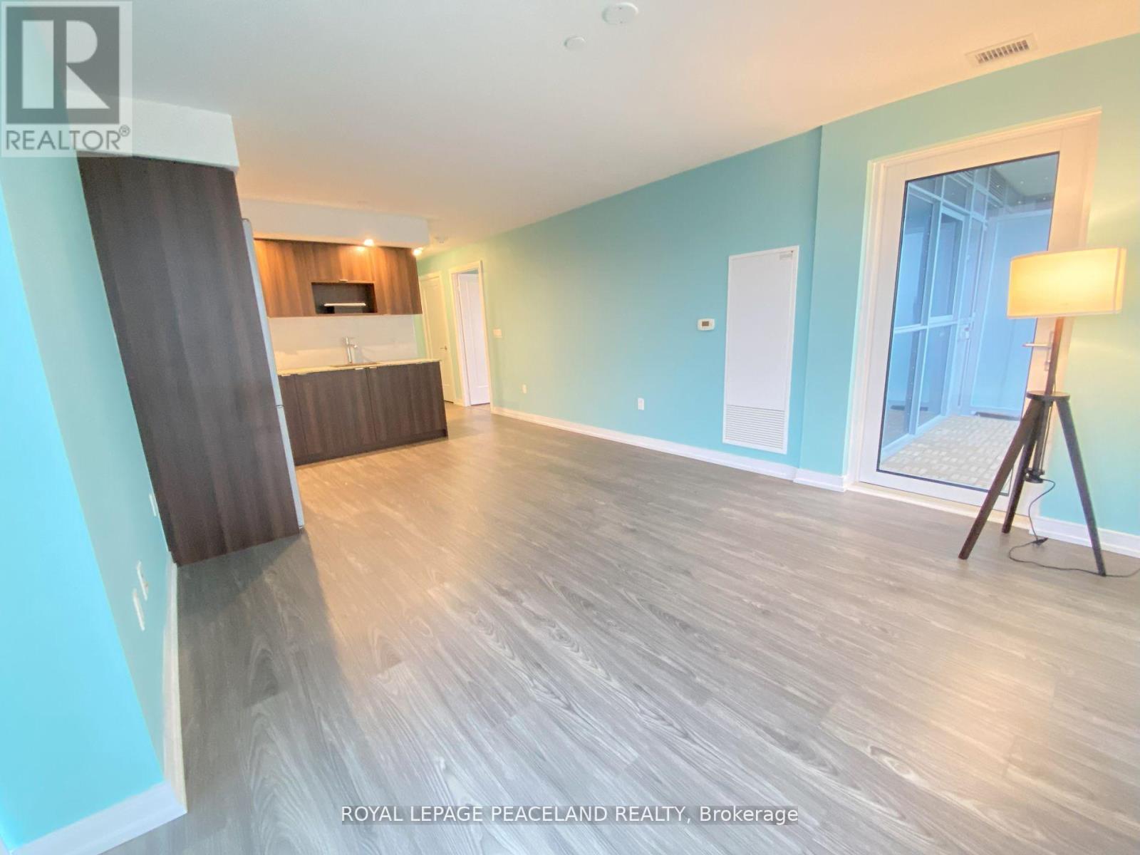 Apartment at 410 - 225 VILLAGE GREEN SQUARE, Toronto