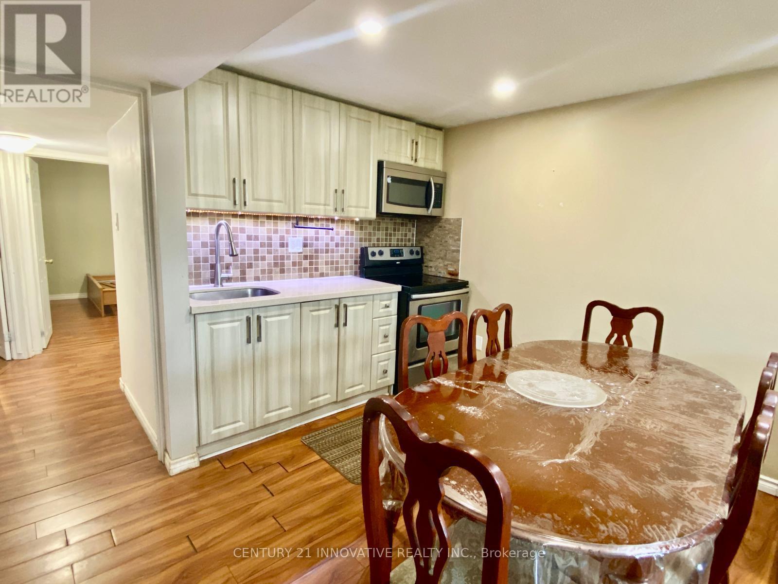 Townhouse at BASEMENT - 45 WHARFSIDE LANE, Toronto