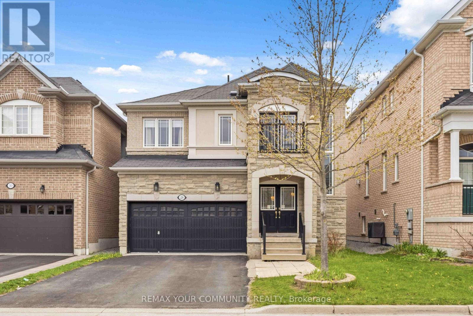Detached at 28 CATER AVENUE, Ajax