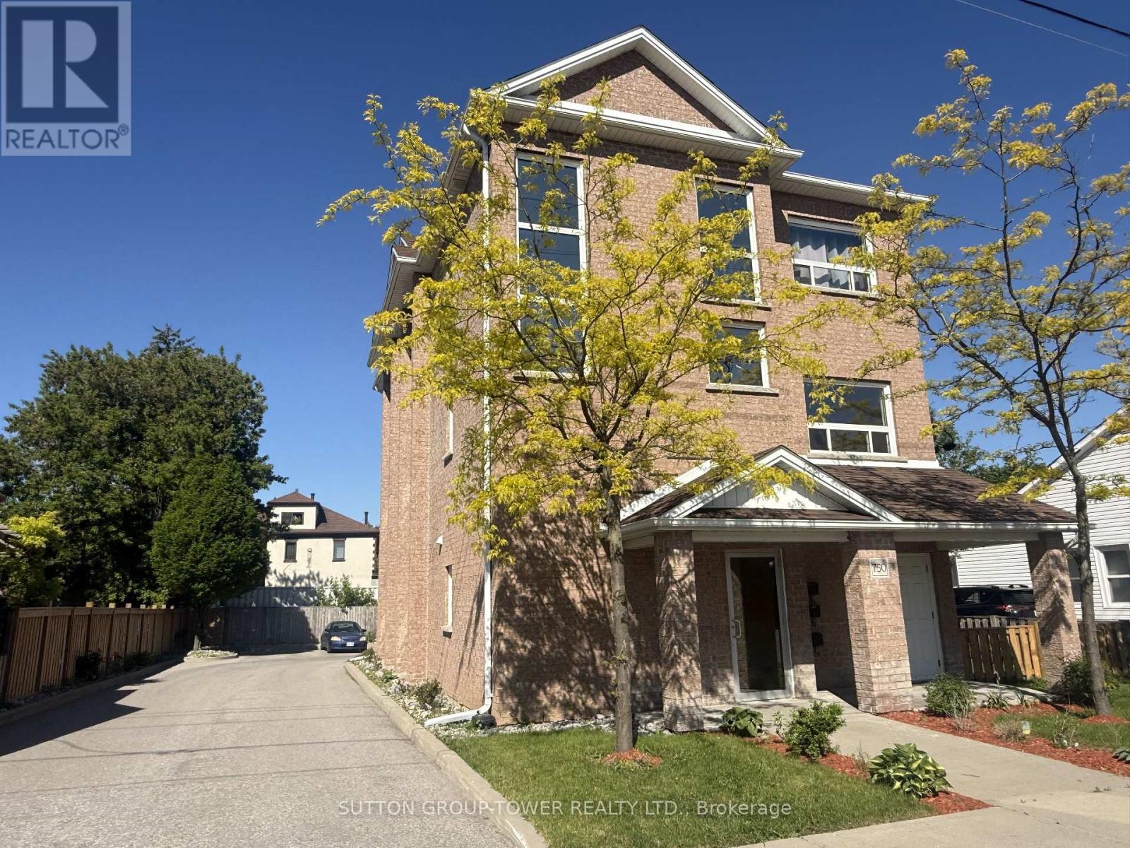 Multiplex at 750 ALBERT STREET, Oshawa