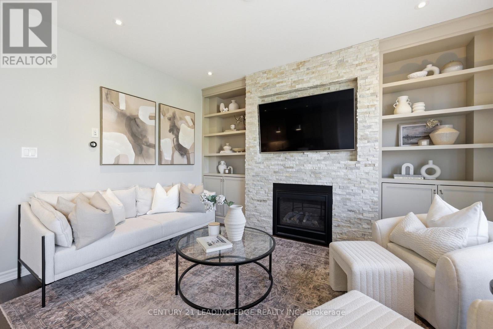 Detached at 35 SHELL DRIVE, Ajax