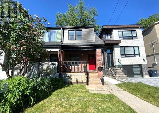 Semi-Detached/Link at 35 AUGUST AVENUE, Toronto