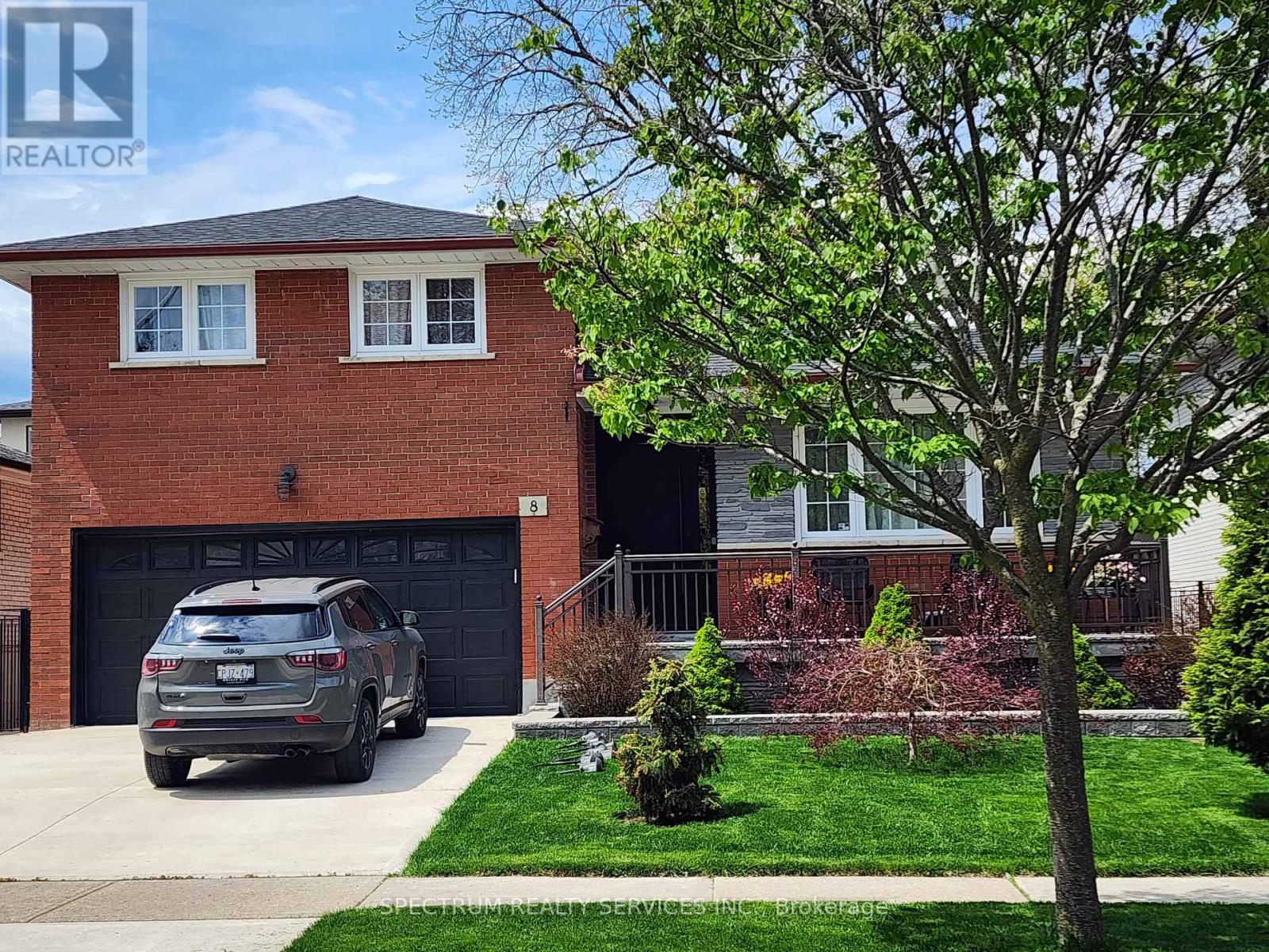 Detached at 8 MUNFORD CRESCENT, Toronto (O'Connor-Parkview)