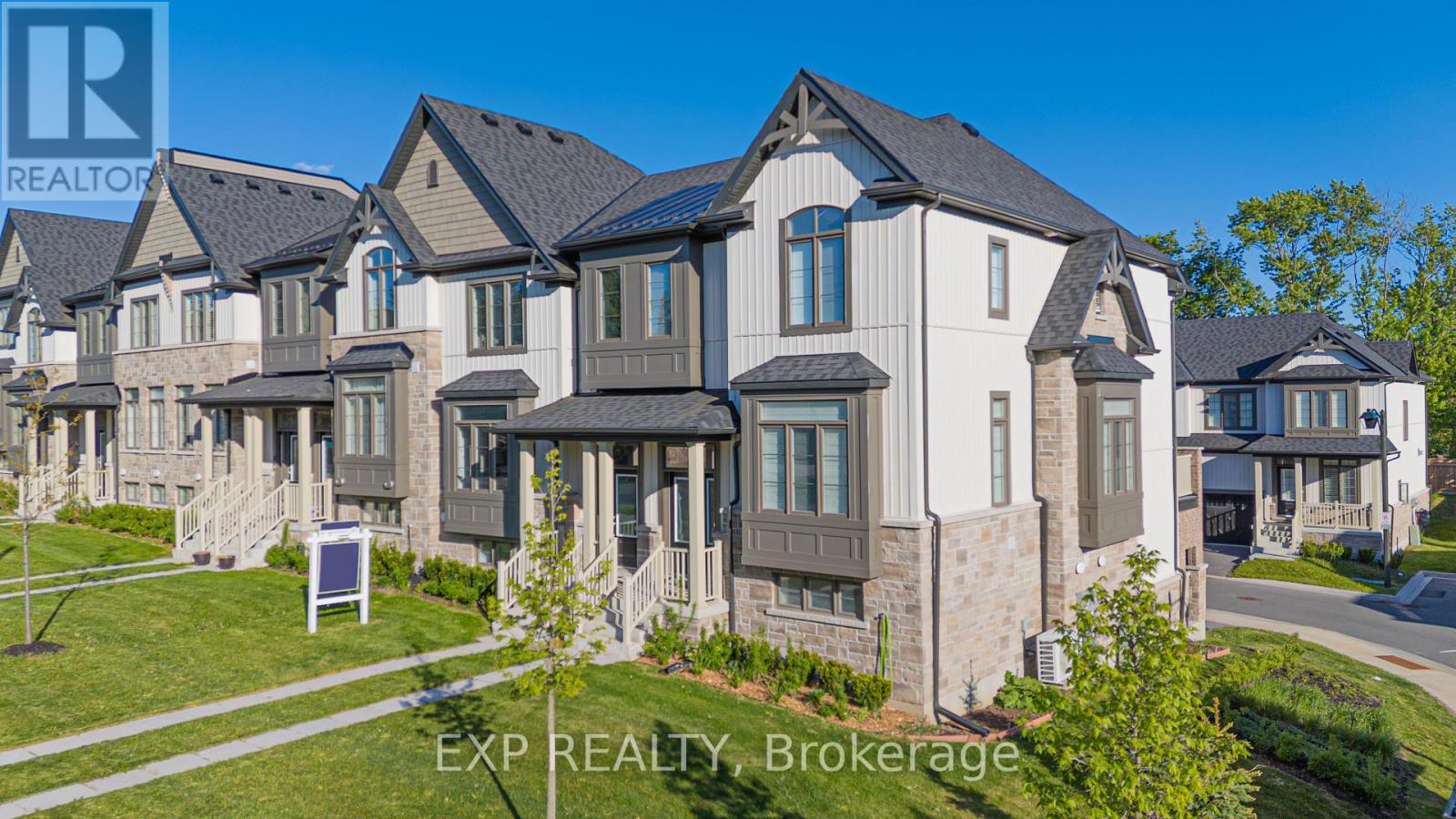 Townhouse at 31 SHAND LANE, Scugog
