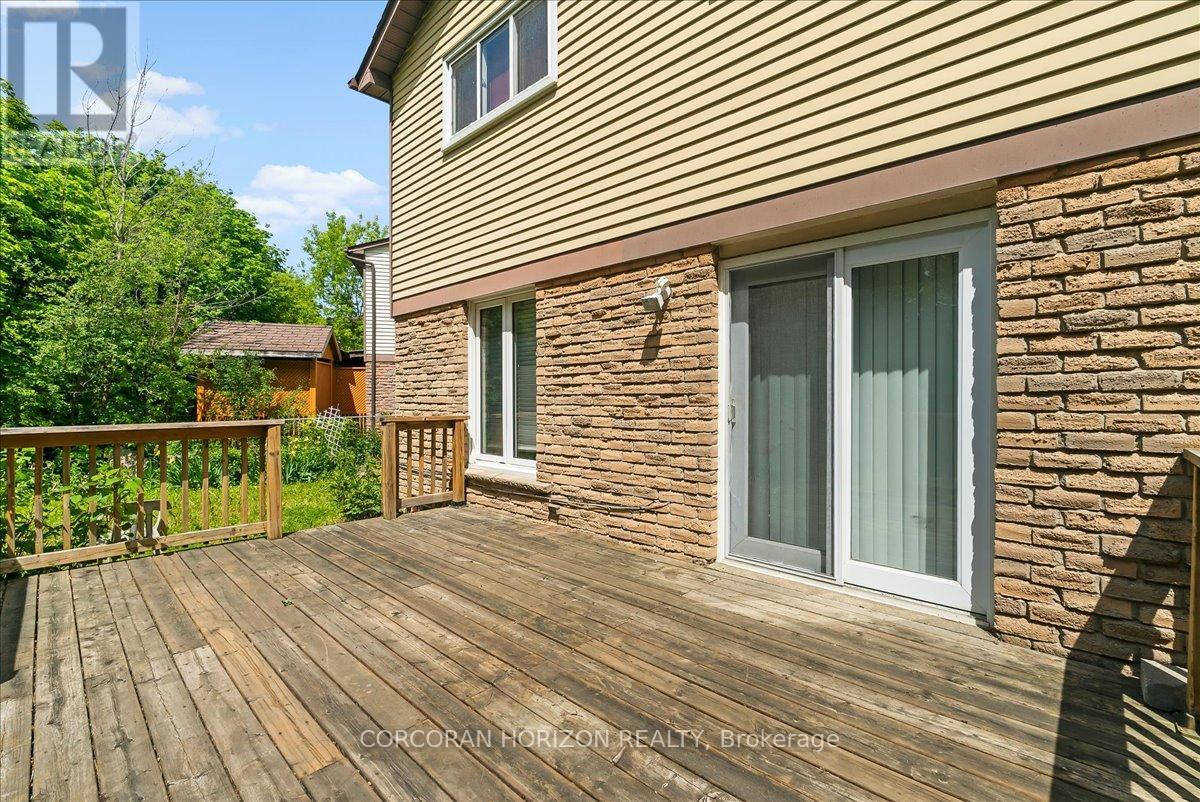 Semi-Detached/Link at 28 CHAD CRESCENT, Toronto