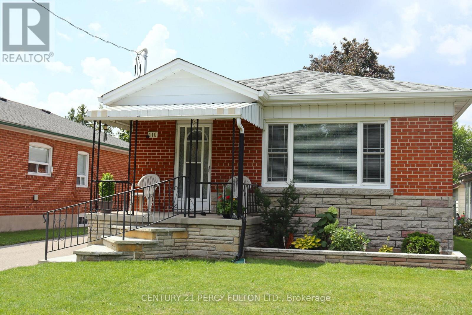Detached at 110 GILROY DRIVE, Toronto