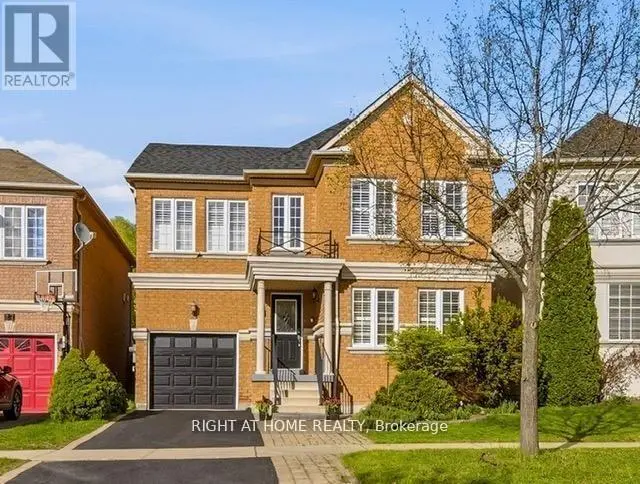 Detached at 25 NOBBS DRIVE, Ajax (Northwest Ajax)
