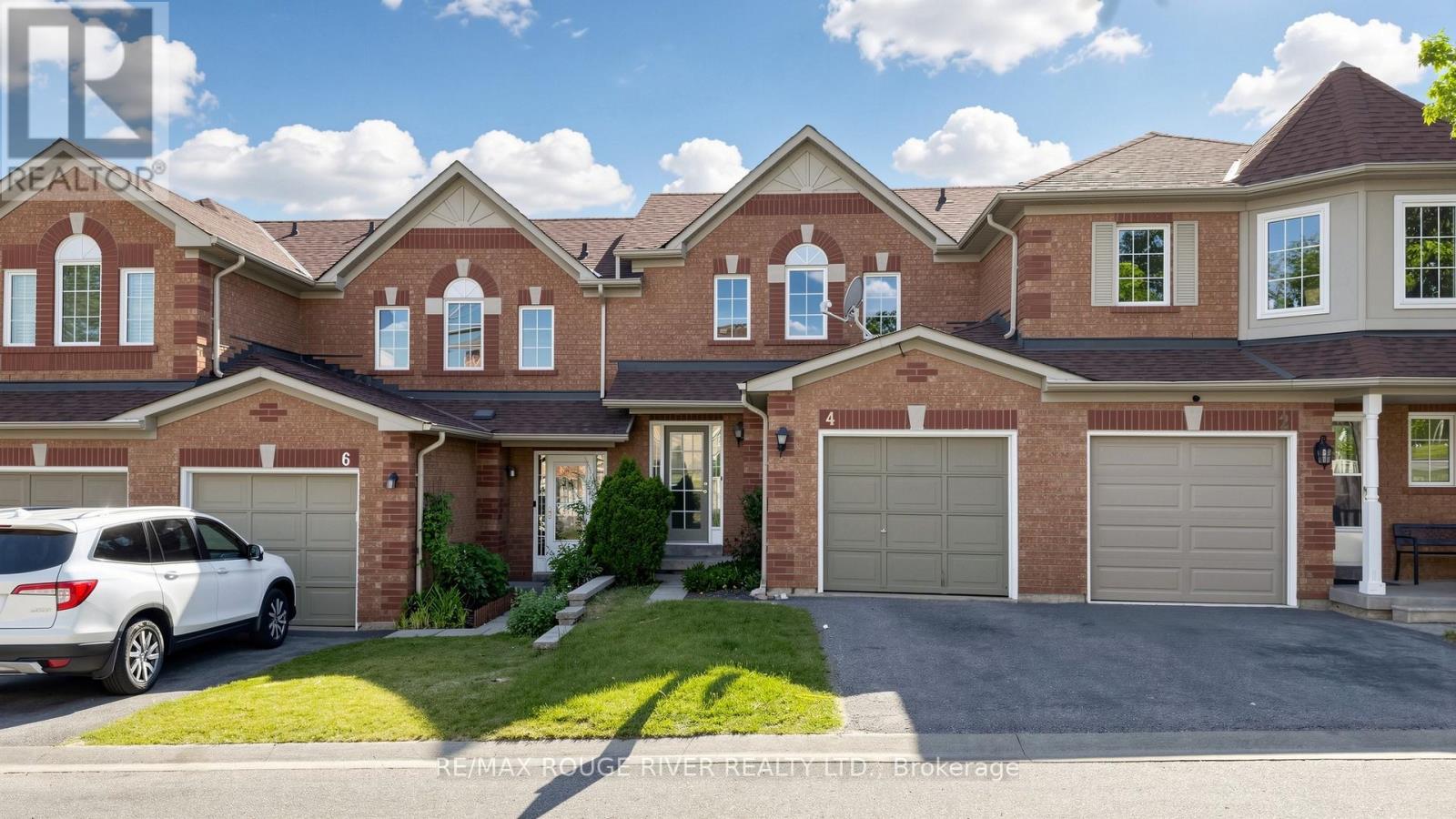 Townhouse at 4 TROWELL LANE, Ajax (Central)