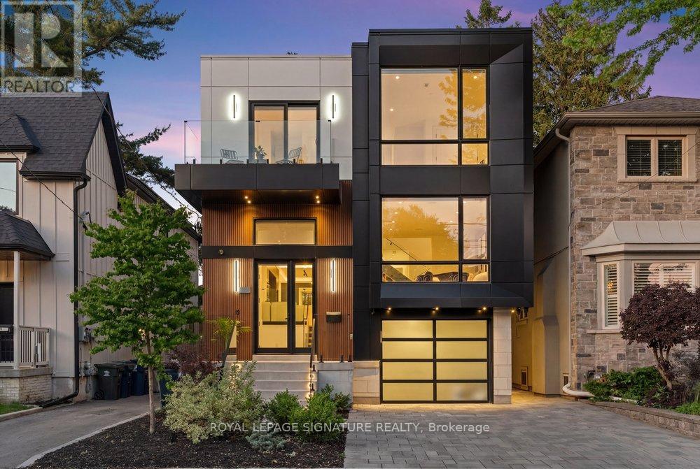Detached at 39 DERWYN ROAD, Toronto