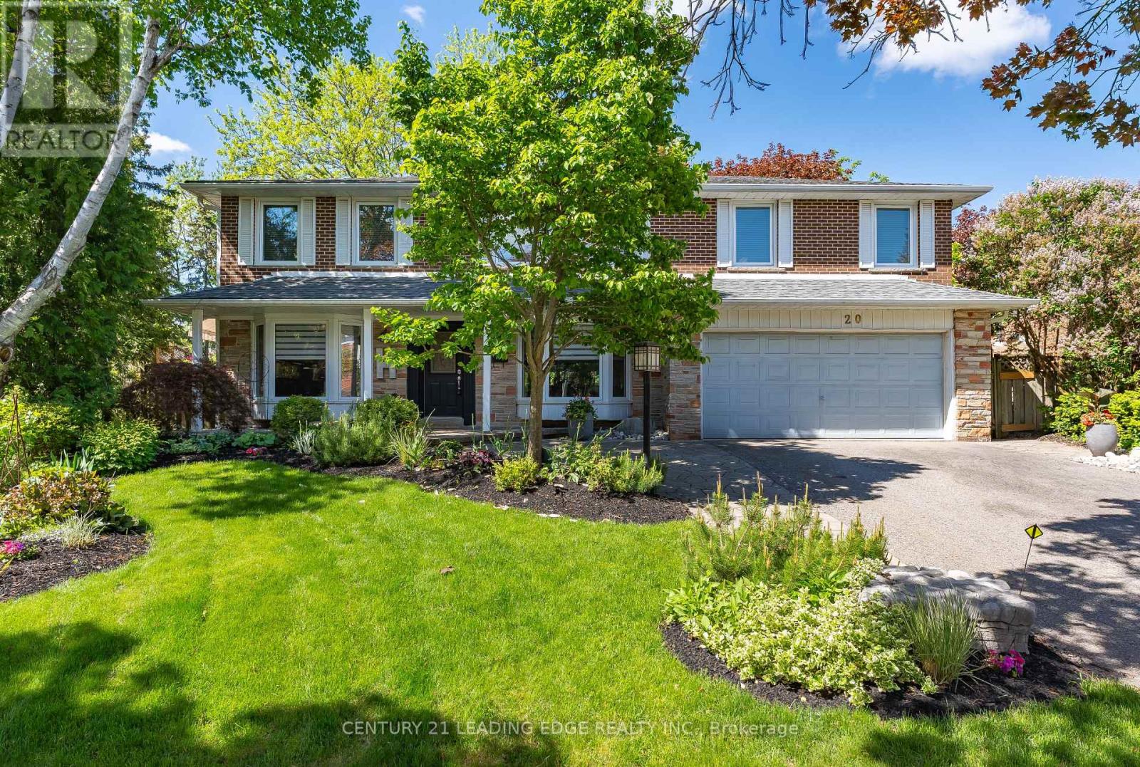 Detached at 20 SOLWAY COURT, Toronto
