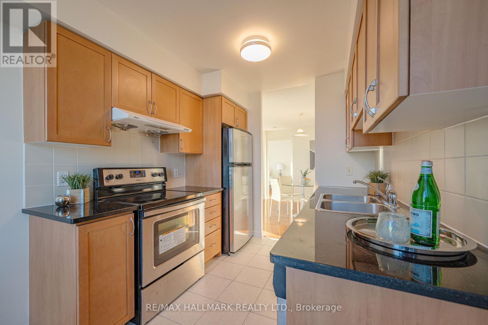 Apartment at 1705 - 88 GRANGEWAY AVENUE, Toronto