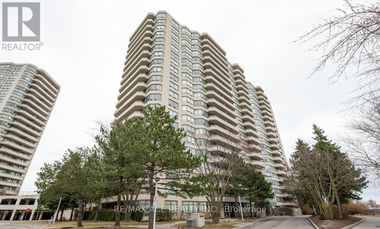 Apartment at 580 - 1 GREYSTONE WALK DRIVE, Toronto (Kennedy Park)