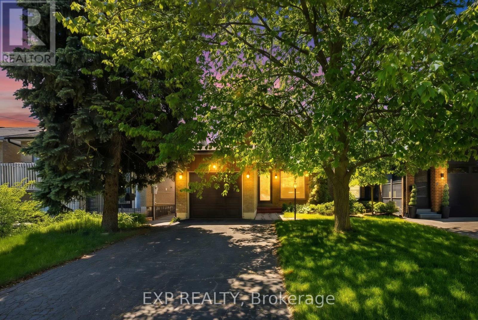 Detached at 225 INVERGORDON AVENUE, Toronto (Agincourt South-Malvern West)