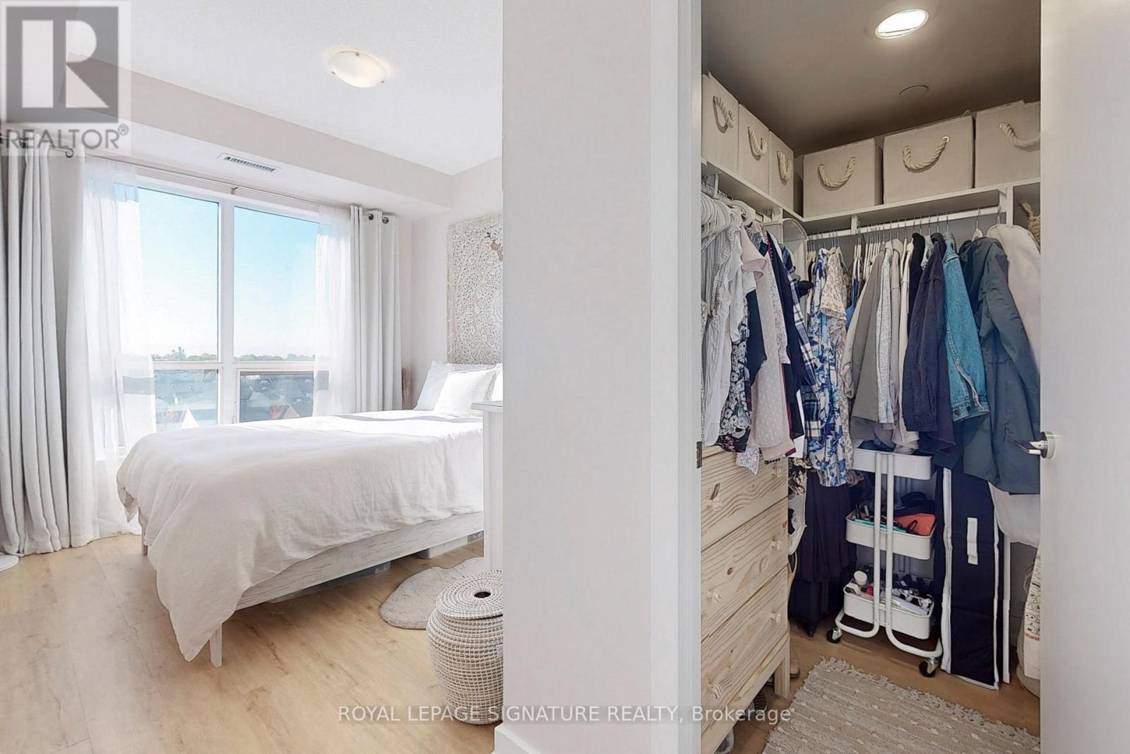 Apartment at 821 - 8 TRENT AVENUE, Toronto