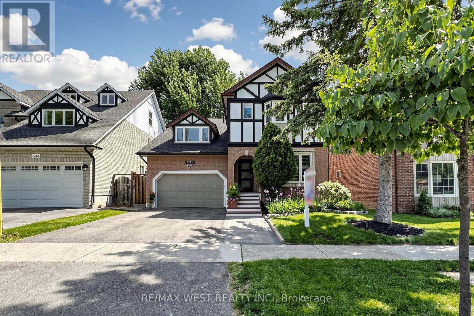 Detached at 1931 FAIRPORT ROAD, Pickering (Dunbarton)