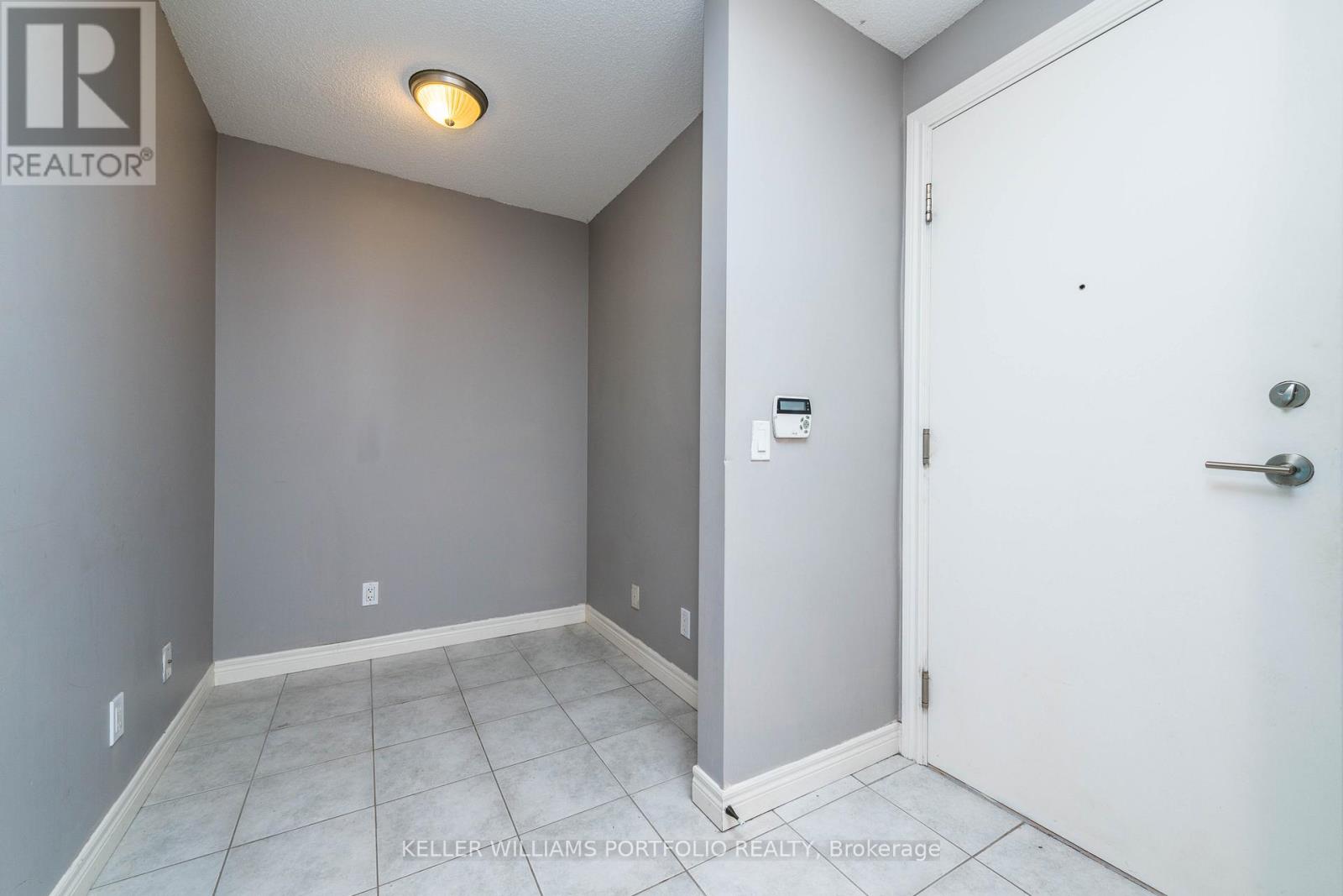 Apartment at 806 - 70 TOWN CENTRE COURT, Toronto