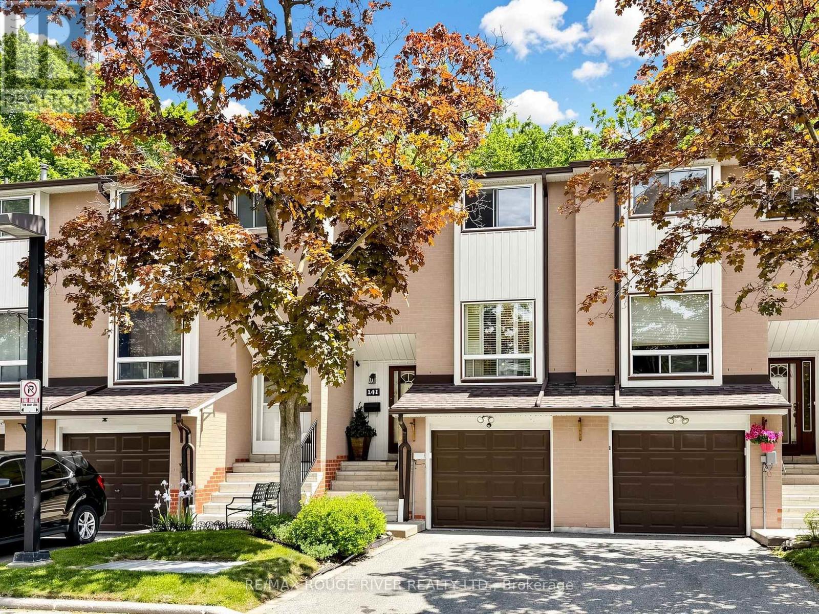 Townhouse at 141 - 25 COLLINSGROVE ROAD, Toronto