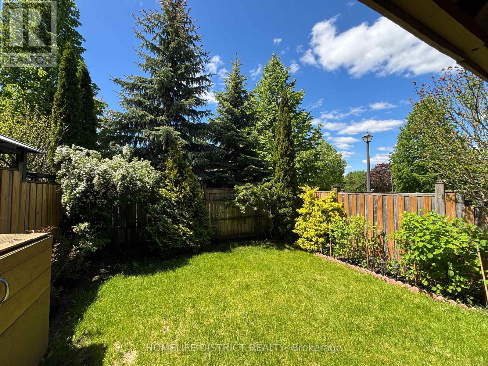 Semi-Detached/Link at 137 DUCATEL CRESCENT, Ajax