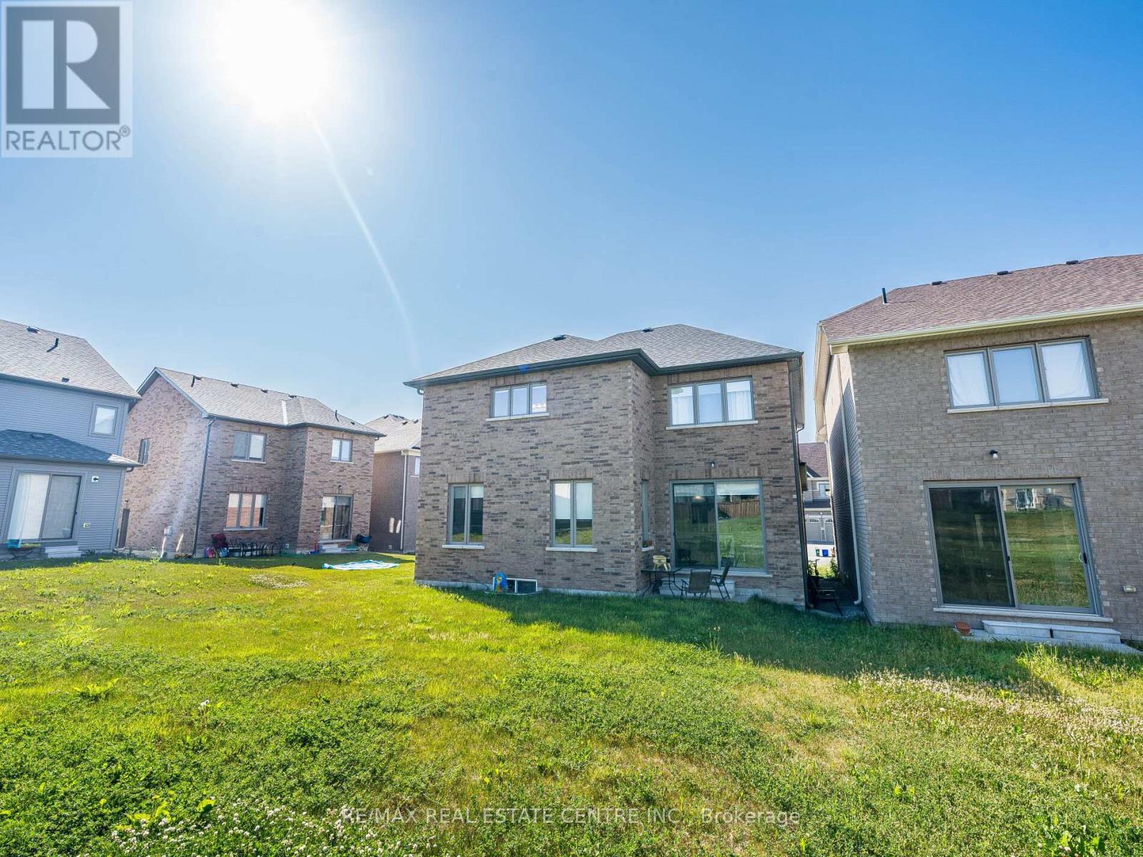 Detached at 192 MIYAKO COURT, Oshawa